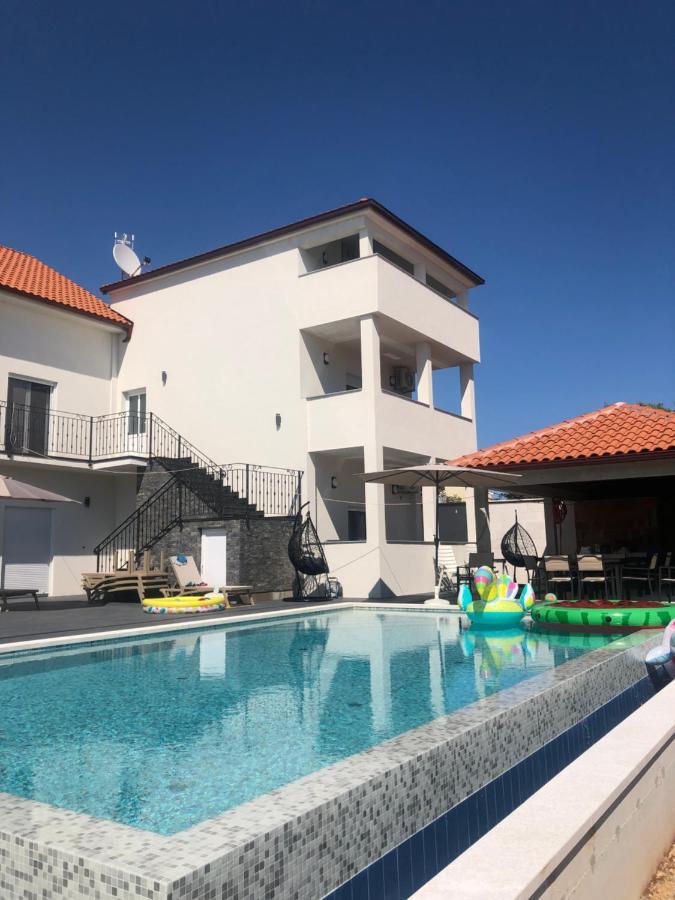Mk Apartments 메덜린 외부 사진